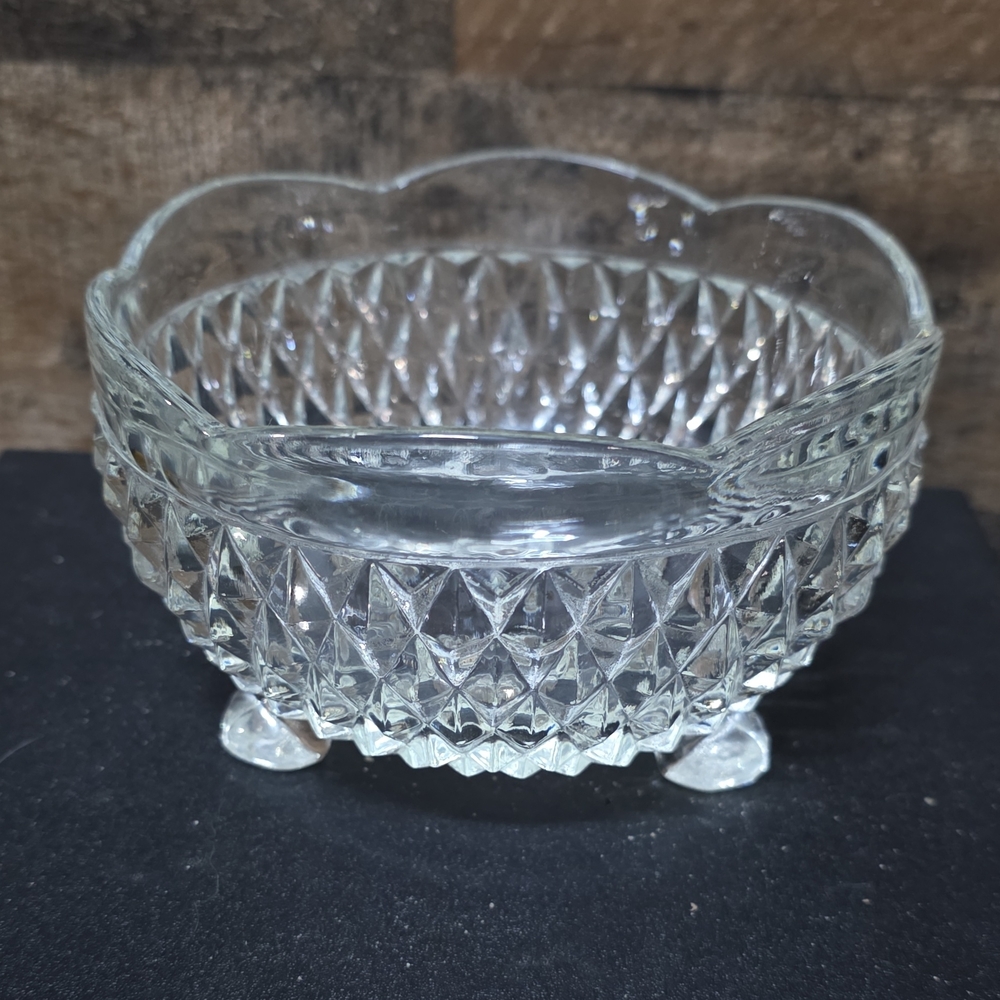 Elegant Crystal Glass Bowl
